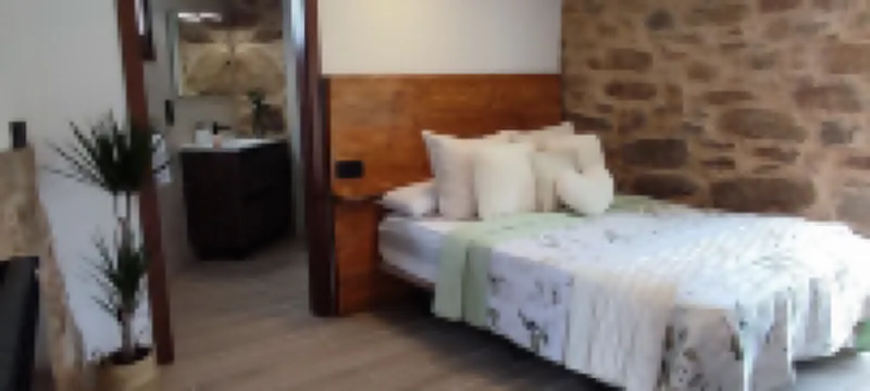 In the heart of Costa da Morte and Camiño dos Faros, near beaches in the middle of nature.