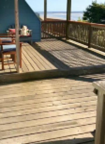 Oceanfront, Sauna, Large Oceanview Soaking Tub, Dog Friendly with Yard