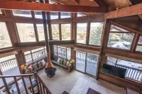 Lakeview Cabin > Unique Mid-Century Tucked in Bluff