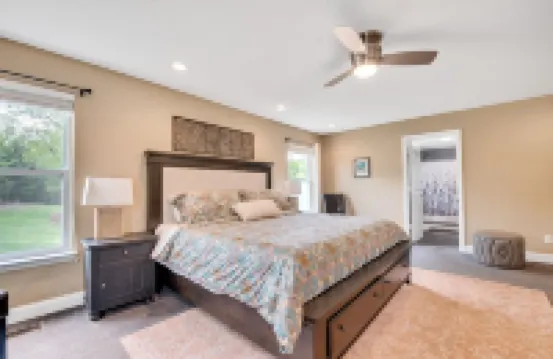 Secluded Mountain House on 12 acres w/ Pond! 20 min to downtown Chattanooga!