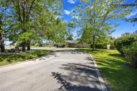 Newly Renovated, Modern Sleeps 21, Newly Added AC/Heating Units in Each Bedroom.