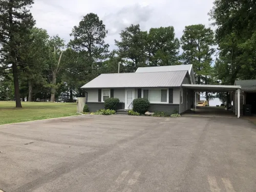 The Nicest Place on Reelfoot Lake for a Group of Family or Friends