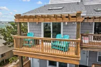 Breathtaking Sound and Ocean Views from this Remodeled 3 Bedroom Townhome