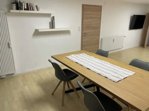 Germütliche Ferienwohnung am Fusse des Berges - 무료 와이파이
