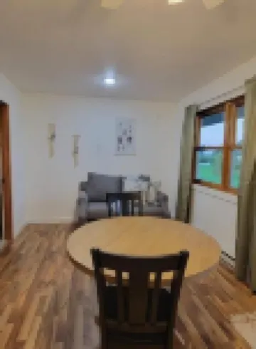 Starlight Hill 1 Bed 1 Bath