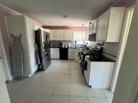 Gathering Place 2 Bedroom Hotels near Teaching Garden at Woodward Park