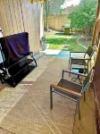 Cozy Cottage - 2 BD Energy Efficient Victorian Villa Hotels near T-Mobile