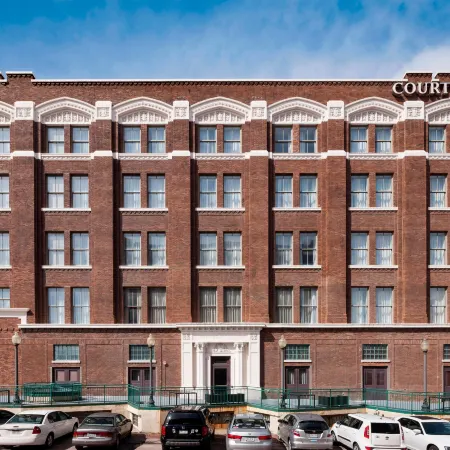 Courtyard Omaha Downtown/Old Market Area