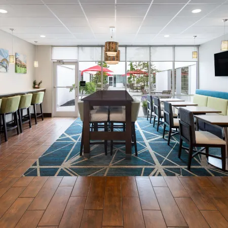 Hampton Inn & Suites Hershey