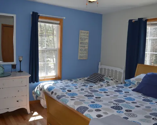 Walking distance to the beach! Summer dates available. Grill, Deck & Fire Pit! Hotels in Park Township