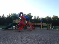 Sidell's Sturgeon River Log Cabin - Bonfire Pit, WiFi, Biking Trails, Rafting