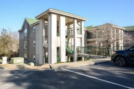 Dec 17-27 Open Due to Cancellation. 2nd Bath Just Updated! Master Spa Shower! Отели в г. Скотт Тауншип