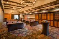 The Craftsman Inn & Suites Hotels in Manlius