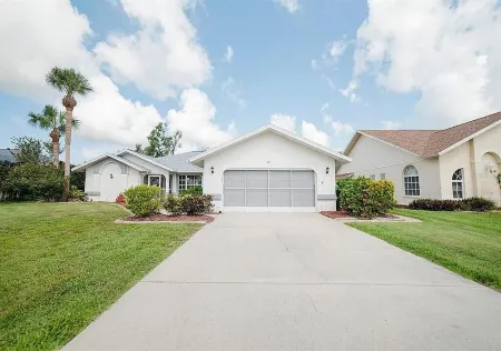 Three Bedroom home with heated pool!