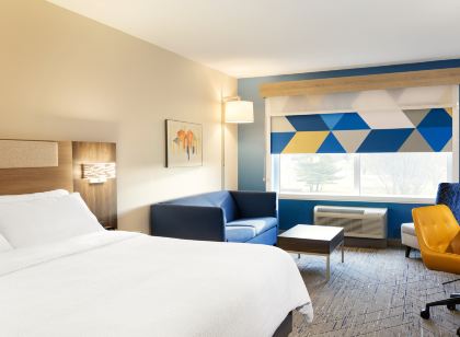Holiday Inn Express & Suites Hebron - Cincinnati Airport by IHG