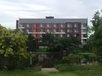Smith Residence Hotels near Surat Thani Rama 9 Public Park