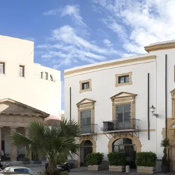 Palazzo Brunaccini Boutique Hotel