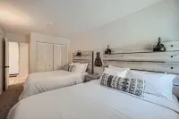 Hot Tub - Cozy Fire - Mtn Views - Free Vail Ski Bus!