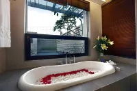 Aston Sentul Lake Resort & Conference Center - románticos