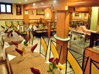 Hotel Tanish Residency Các khách sạn ở Pale Bk.