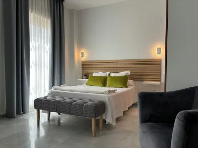 Hotel Lince Hotels in Pilas