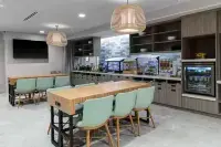 科文頓希爾頓飯店的Home2套房 卡溫頓住宿飯店