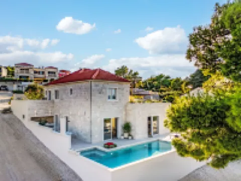 Brax8 Hotels in Splitska