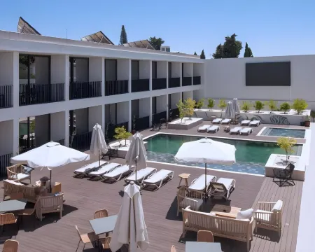 โรงแรม Évora O Cante โรงแรมในแอวูรา