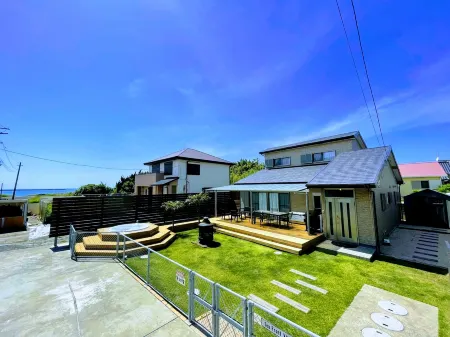 Sea Front Villa Отели рядом со станцией JR Tateyama station