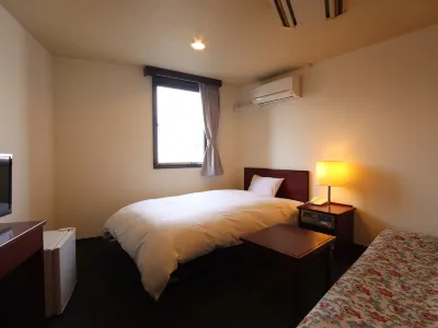 Business Hotel Miyako Hotel in zona Asae Shrine