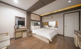 Cheongju Bungmunro Amore