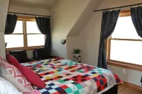Aspen Grove Mtn Cabin: 4acres, Eleven Mile Village,30min to town, No CLtion Fees