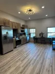 Downtown Norfolk Cozy Apartment - 2 Bedroom - Across from District Event Center Отели в г. 