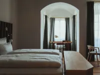 Arthotel Lasserhaus Hotels in Brixen