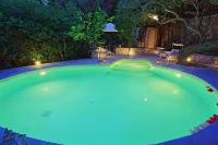 Kitrini Luxury Cottage
