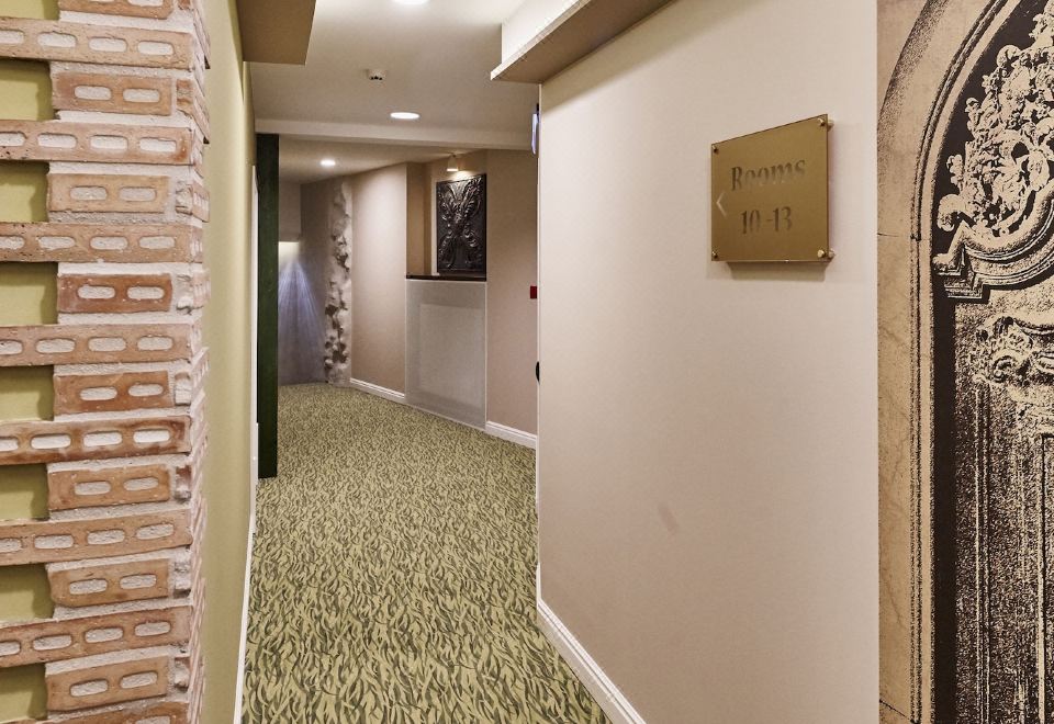 메종 비스트로 & 호텔