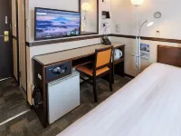 Toyoko Inn Kenkyu-Gakuen Ekimae