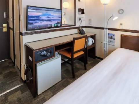 東横INN千葉駅東口 稲毛区周辺のホテル