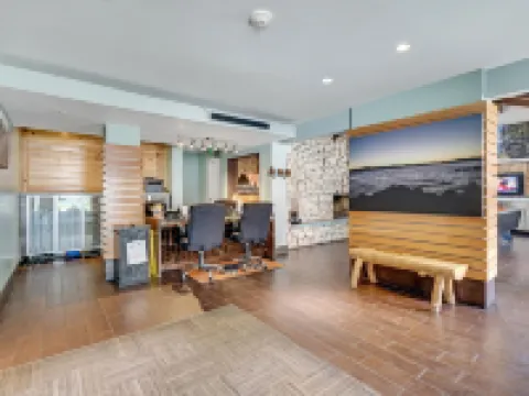 3 Peaks Resort & Beach Club Hotels in South Lake Tahoe