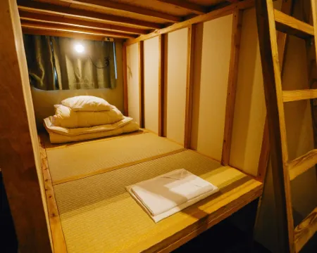 アイエン コーヒー＆ホステル 北谷町のホテル