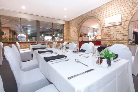 Cervantes Pinnacles Motel