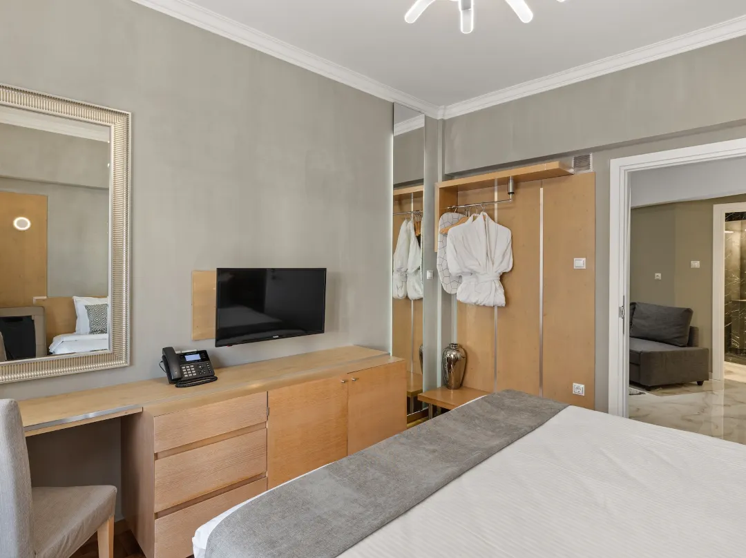 Athens Warehouse Boutique Hotel & Suites - Eubea