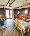 Inner Dowsing Lightship Hotel a Strood