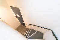 Kevin's Place II (Annex)