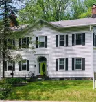 Gardner Farm Inn Hotels in Troy