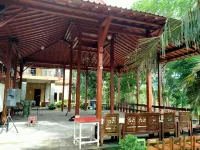 Binakarya Homestay Syariah - vue sur la montagne