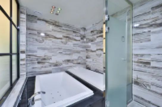 จีแอนด์จี โฮเทล