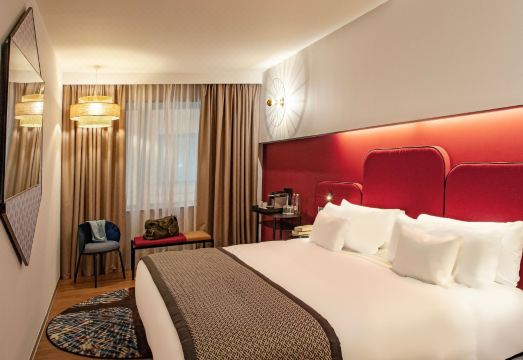 호텔 인디고 바르셀로나