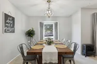 Private 3 Br Unit + Pool - Connected Owner's Unit - Sleeps 8