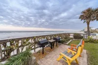 Wow Oceanfront Views 2BR-2BA Condo Ponce Inlet King Suite, Pool & Stunning Views